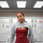 Anitta vai “rebolar a bunda” em ‘Elite’ da Netflix